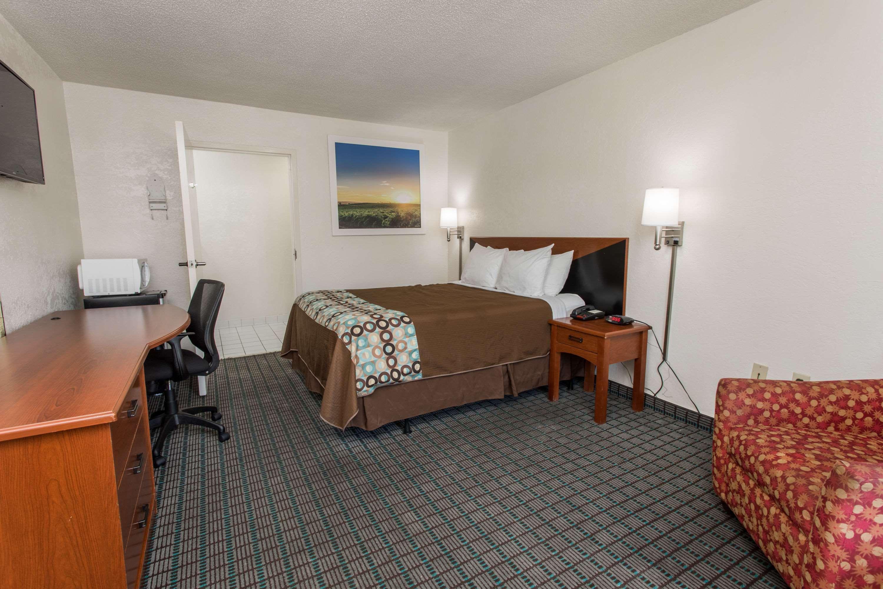 Days Inn By Wyndham Dillon Buitenkant foto