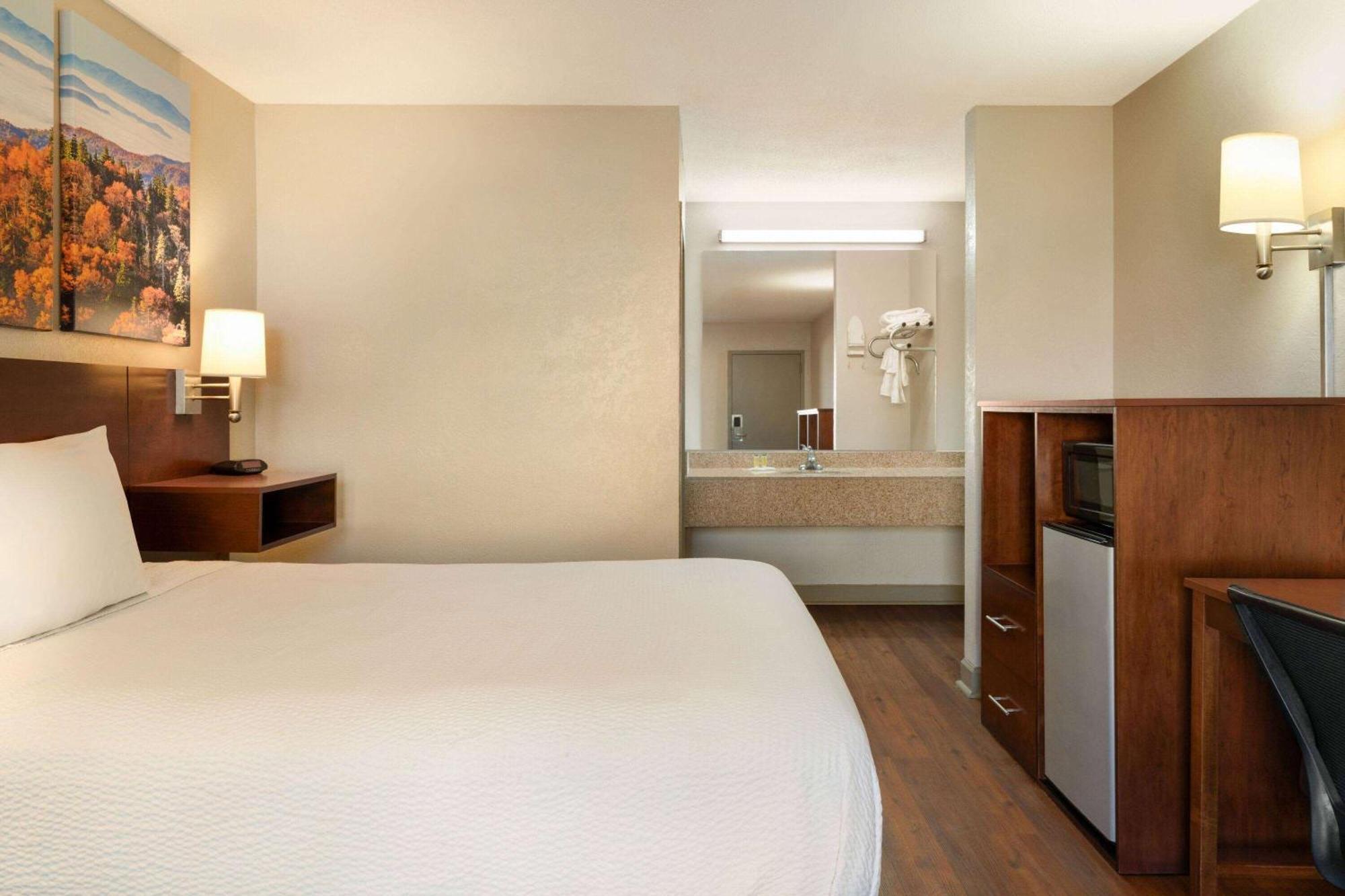Days Inn By Wyndham Dillon Buitenkant foto